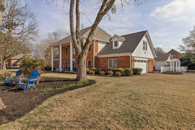 3106 COUNTRY PLACE DR W, Collierville, TN 38017