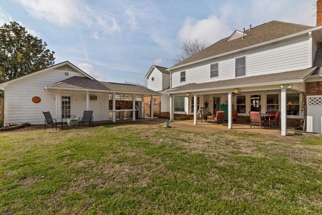 3106 COUNTRY PLACE DR W, Collierville, TN 38017