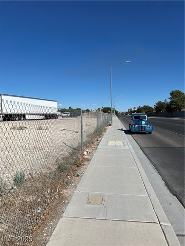5622 Rowland Avenue, Las Vegas, NV 89130