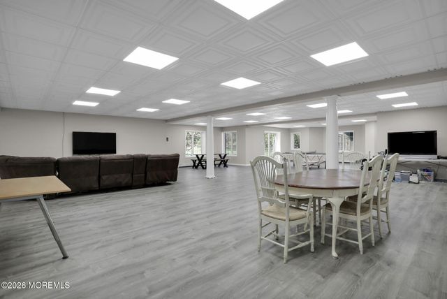 35 Hillcrest Drive, Colts Neck, NJ 07722