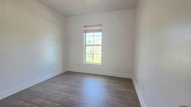 10028 Savannah Jane Ln, Baton Rouge, LA 70817