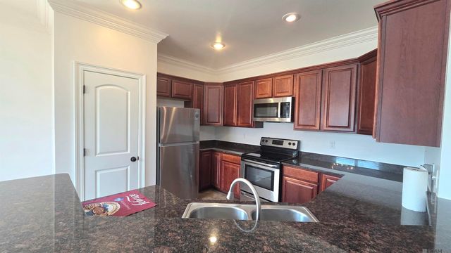 10028 Savannah Jane Ln, Baton Rouge, LA 70817