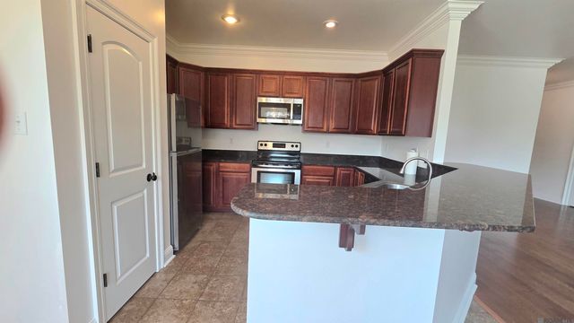 10028 Savannah Jane Ln, Baton Rouge, LA 70817