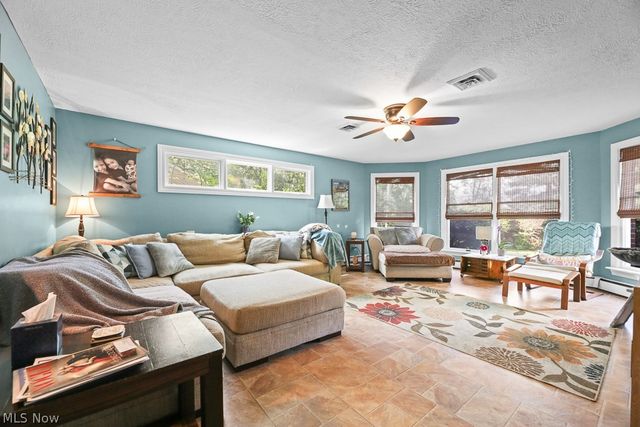 705 Overlook Drive, Alliance, OH 44601