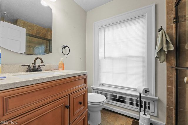 705 Overlook Drive, Alliance, OH 44601