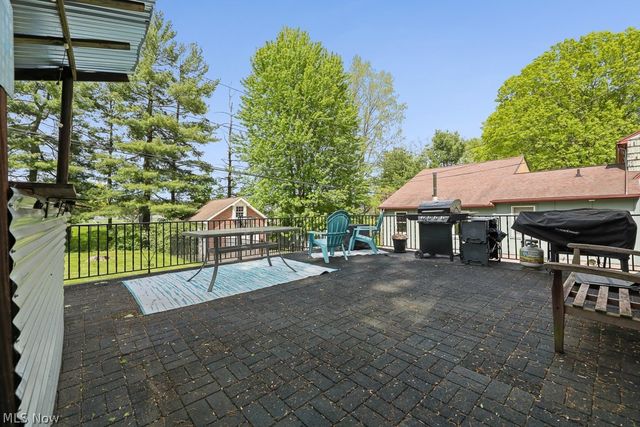 705 Overlook Drive, Alliance, OH 44601