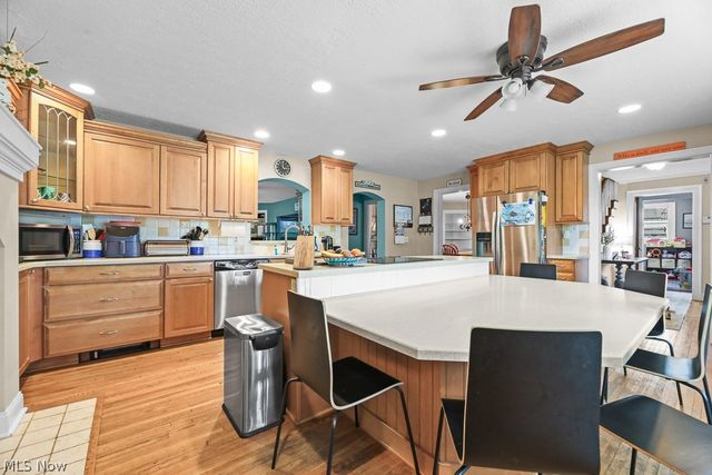 705 Overlook Drive, Alliance, OH 44601