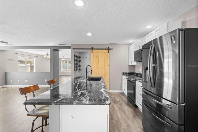 3339 CROTON AVENUE, Deltona, FL 32738