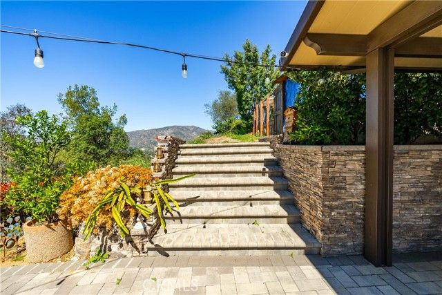 7305 Verdugo Crestline, Tujunga (los Angeles), CA 91042