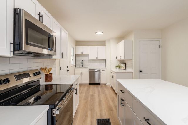 3281 Oaklawn Street, Columbus, OH 43224