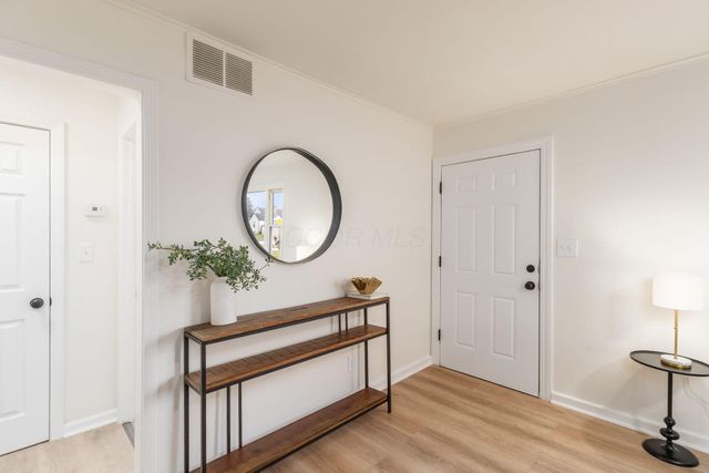 3281 Oaklawn Street, Columbus, OH 43224