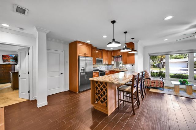 4401 NE 18th Avenue, Oakland Park, FL 33334