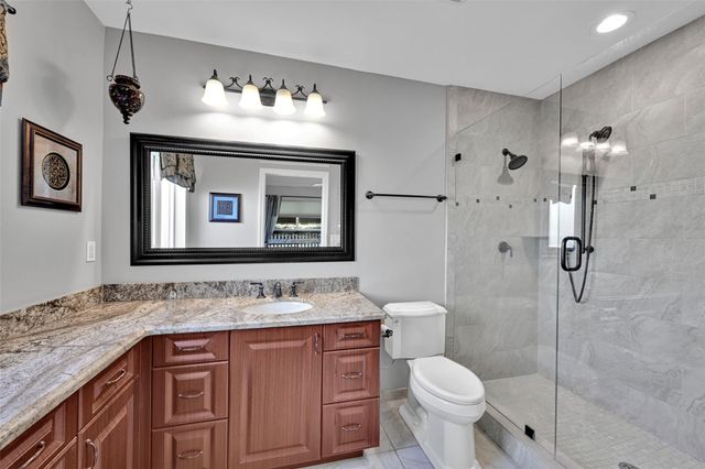 4401 NE 18th Avenue, Oakland Park, FL 33334