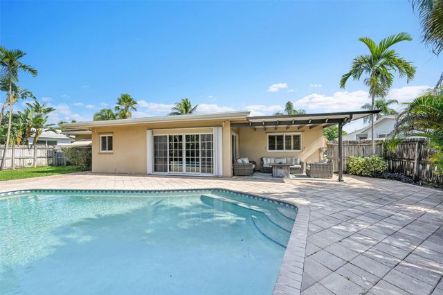 4401 NE 18th Avenue, Oakland Park, FL 33334