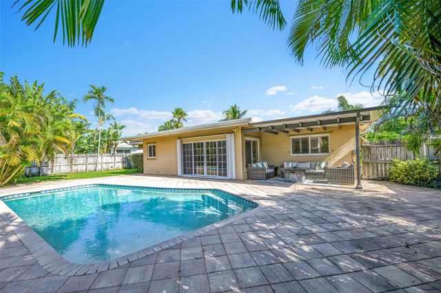 4401 NE 18th Avenue, Oakland Park, FL 33334