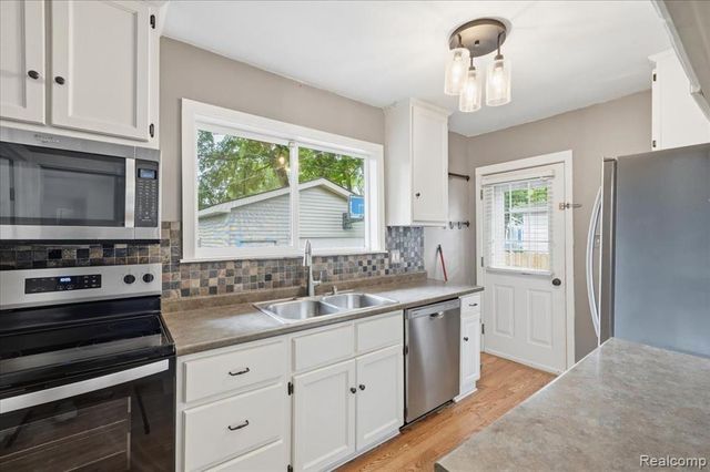 154 East Street, Oxford, MI 48371