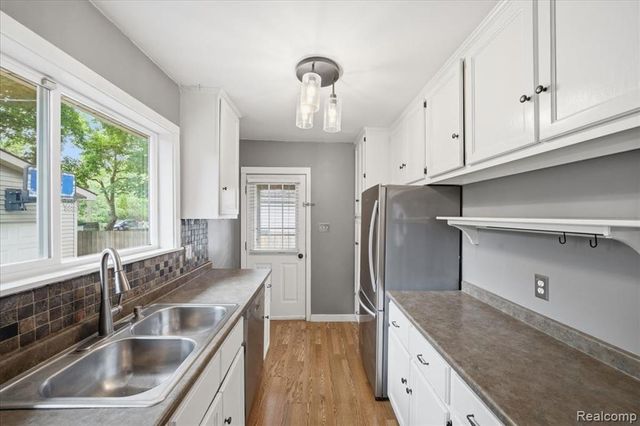 154 East Street, Oxford, MI 48371