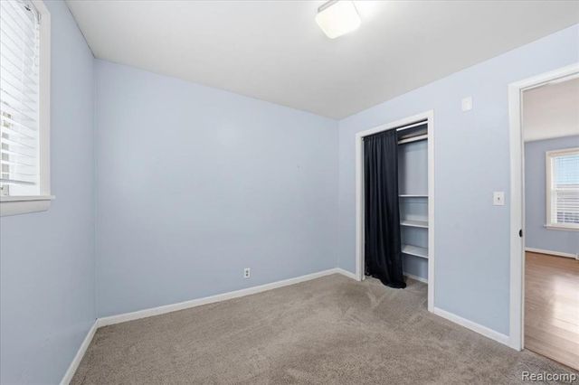 154 East Street, Oxford, MI 48371