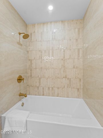 681 New Castle Court B, Lakewood, NJ 08701