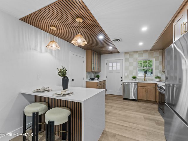 681 New Castle Court B, Lakewood, NJ 08701