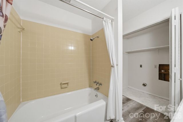 466 Shiloh Church Road, Hickory, NC 28601