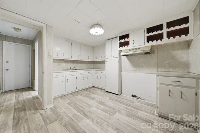 466 Shiloh Church Road, Hickory, NC 28601