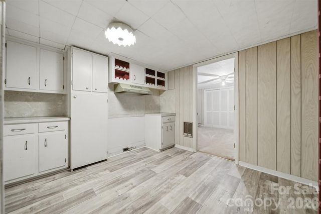 466 Shiloh Church Road, Hickory, NC 28601
