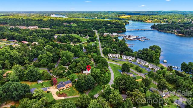 466 Shiloh Church Road, Hickory, NC 28601