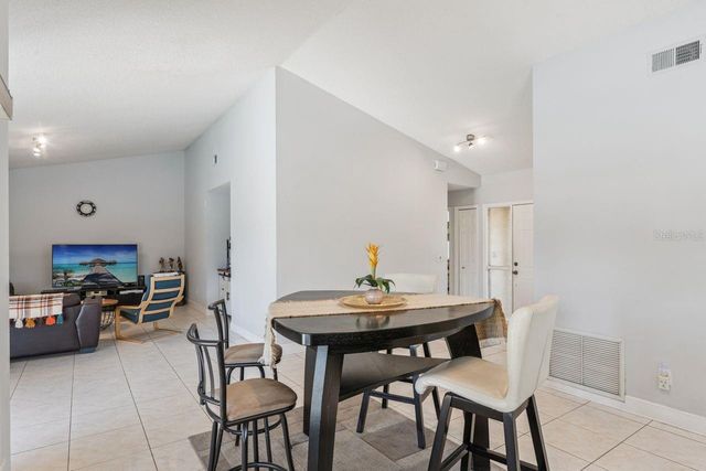 8215 ROLLA COURT, Orlando, FL 32836