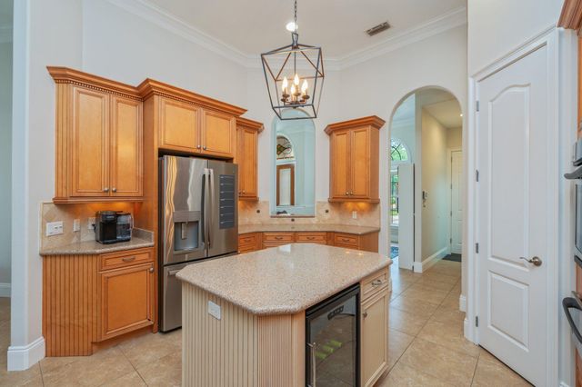 4594 Nautical Court, Destin, FL 32541