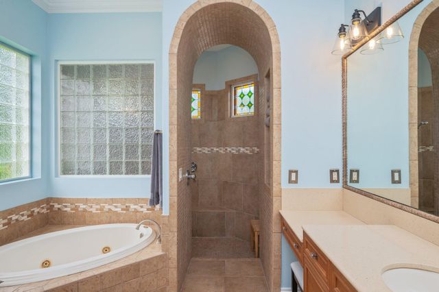 4594 Nautical Court, Destin, FL 32541