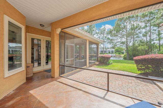 4594 Nautical Court, Destin, FL 32541