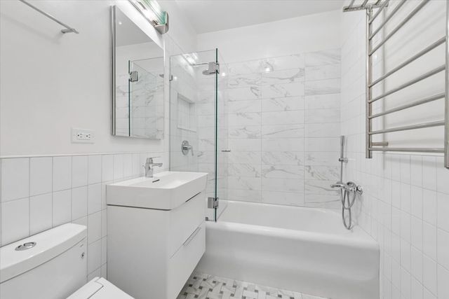 421 W MELROSE Street 6C, Chicago, IL 60657