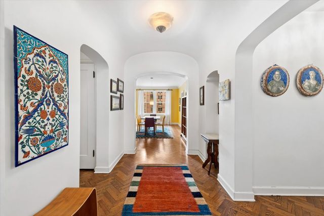 421 W MELROSE Street 6C, Chicago, IL 60657