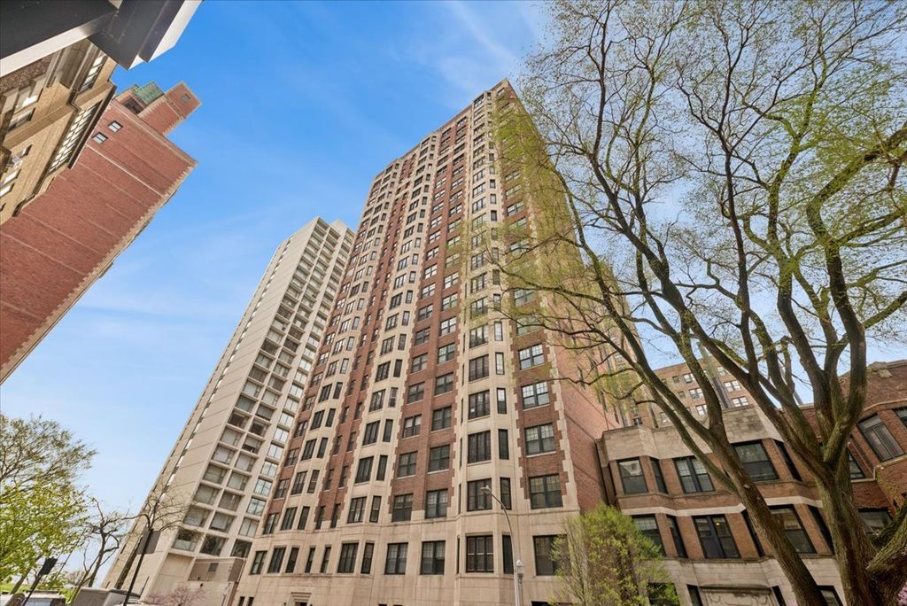 421 W MELROSE Street 6C, Chicago, IL 60657