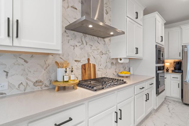 209 Rio Ranchero RD, Georgetown, TX 78628