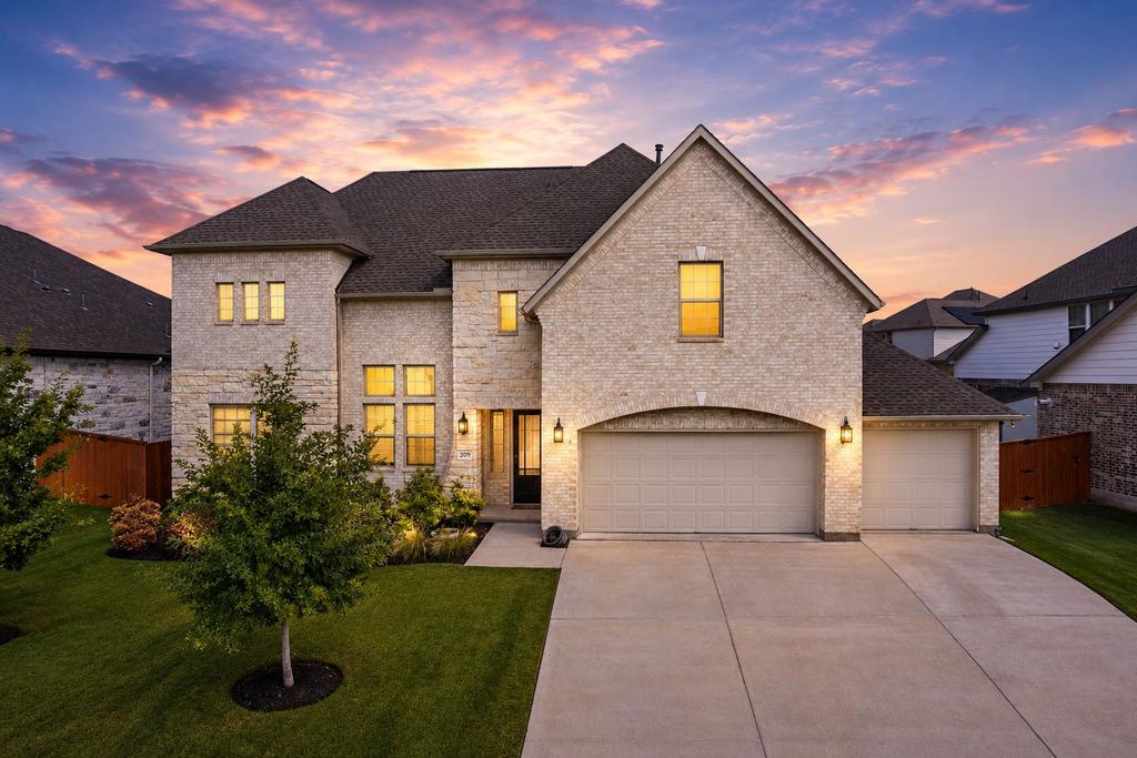 209 Rio Ranchero RD, Georgetown, TX 78628