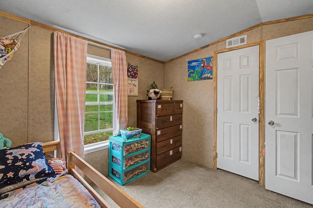 690 VT Route 105, Sheldon, VT 05483