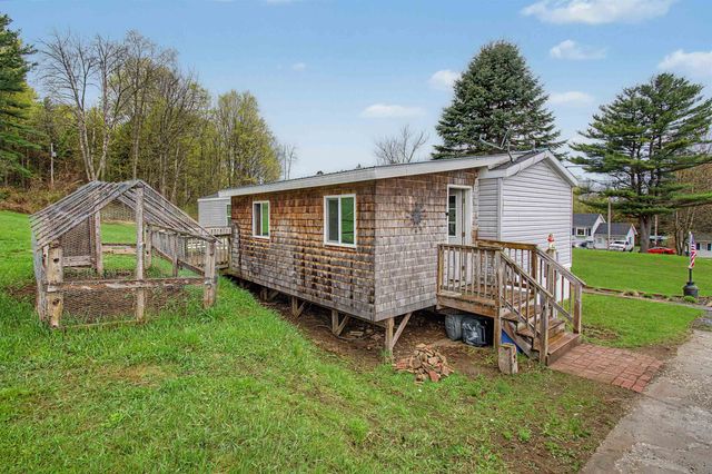 690 VT Route 105, Sheldon, VT 05483