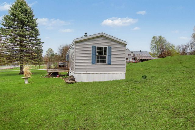 690 VT Route 105, Sheldon, VT 05483