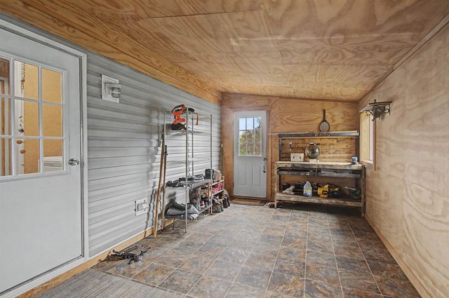 690 VT Route 105, Sheldon, VT 05483