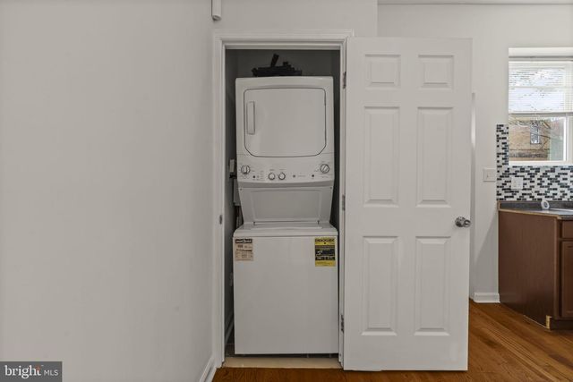 5227 CATHARINE ST, Philadelphia, PA 19143