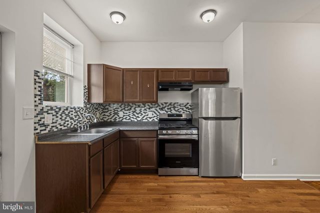 5227 CATHARINE ST, Philadelphia, PA 19143