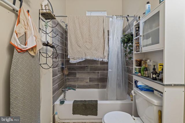 5227 CATHARINE ST, Philadelphia, PA 19143