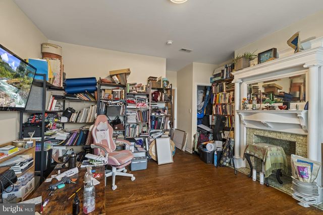 5227 CATHARINE ST, Philadelphia, PA 19143