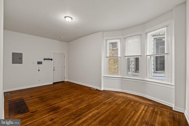 5227 CATHARINE ST, Philadelphia, PA 19143