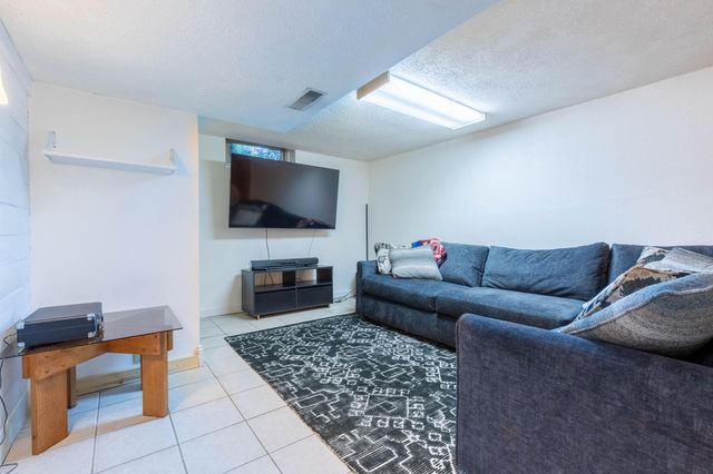 1325 10th Avenue N, Saint Cloud, MN 56303