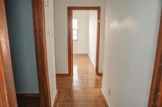 4810 Scenic Drive, Houston, TX 77048