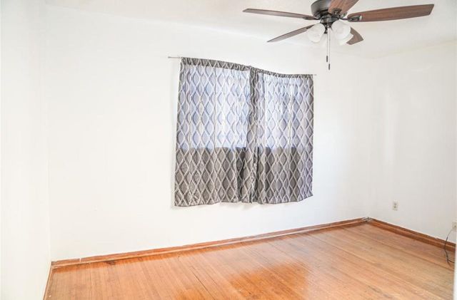 4810 Scenic Drive, Houston, TX 77048