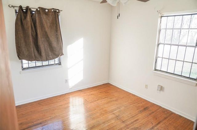 4810 Scenic Drive, Houston, TX 77048